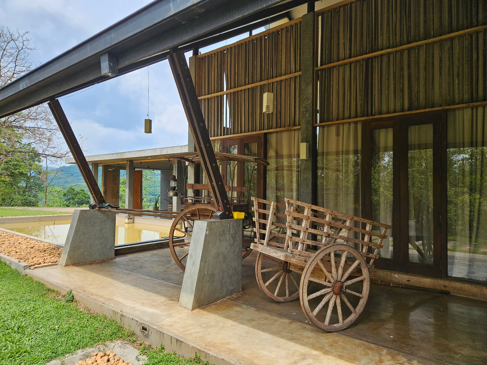 Authentic Sri Lankan Flavors